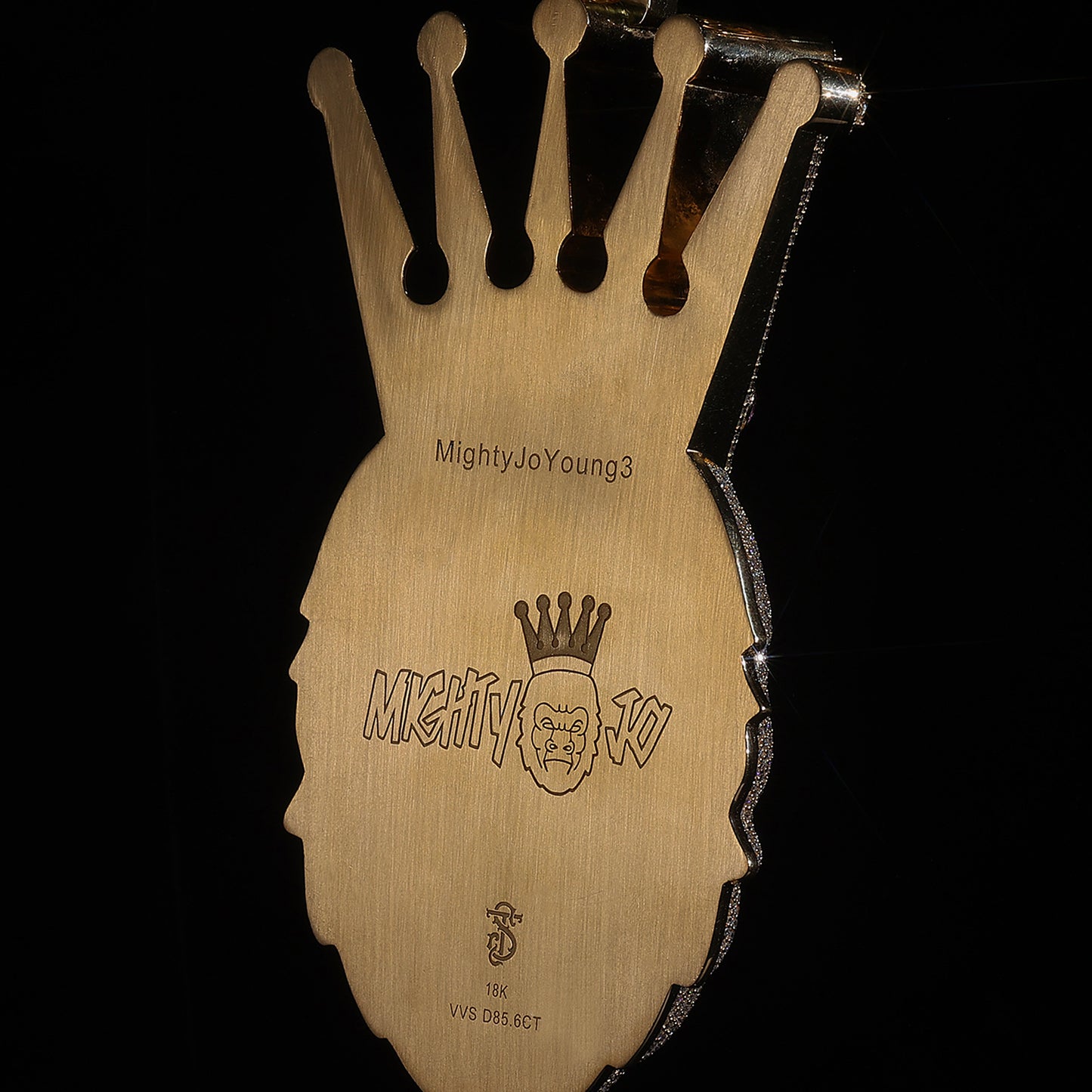 Iced Out Gorilla King Pendant & Cuban Link Chain | Hip Hop Bling