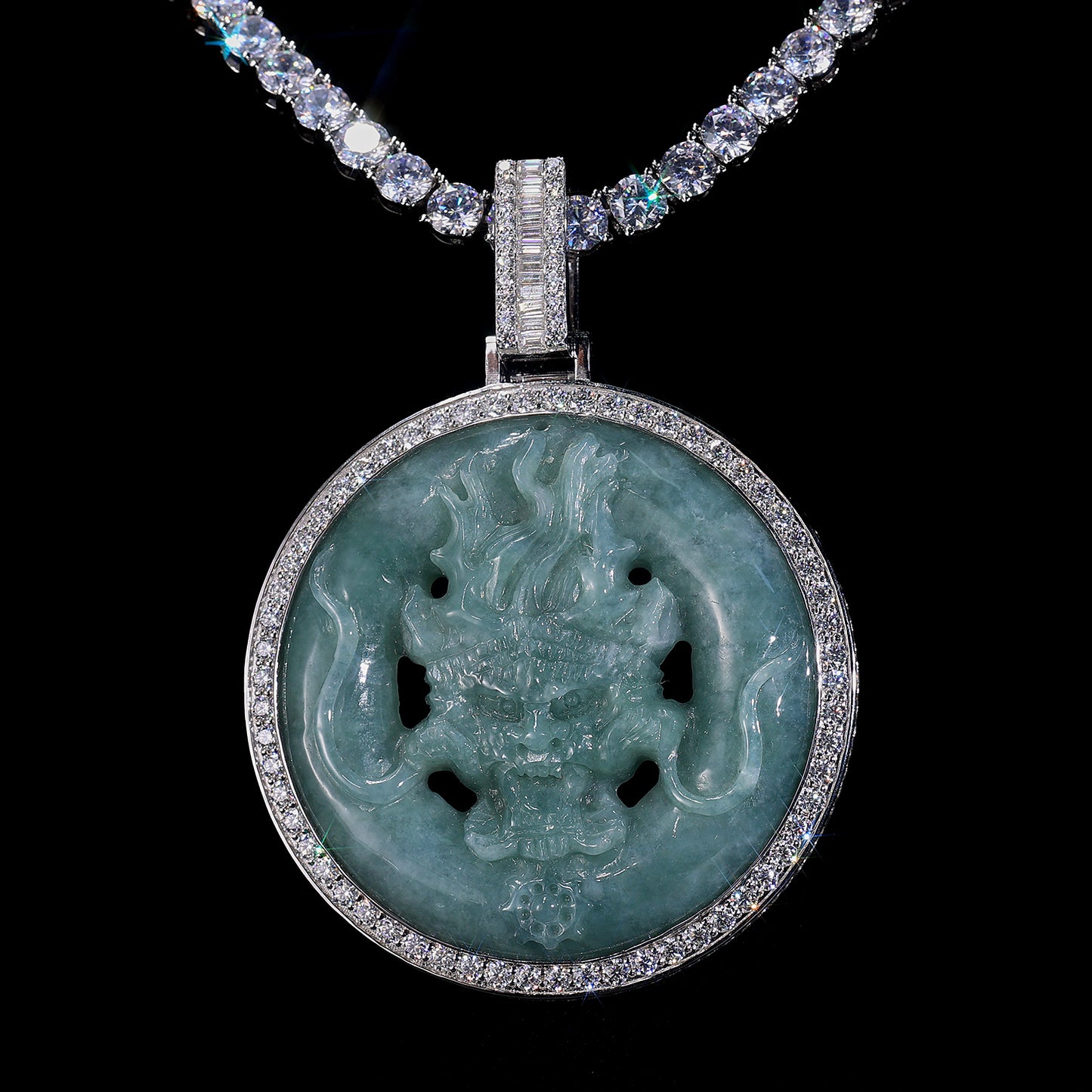 Round Ciecle Pendant Iced Out Dragon Jade Design
