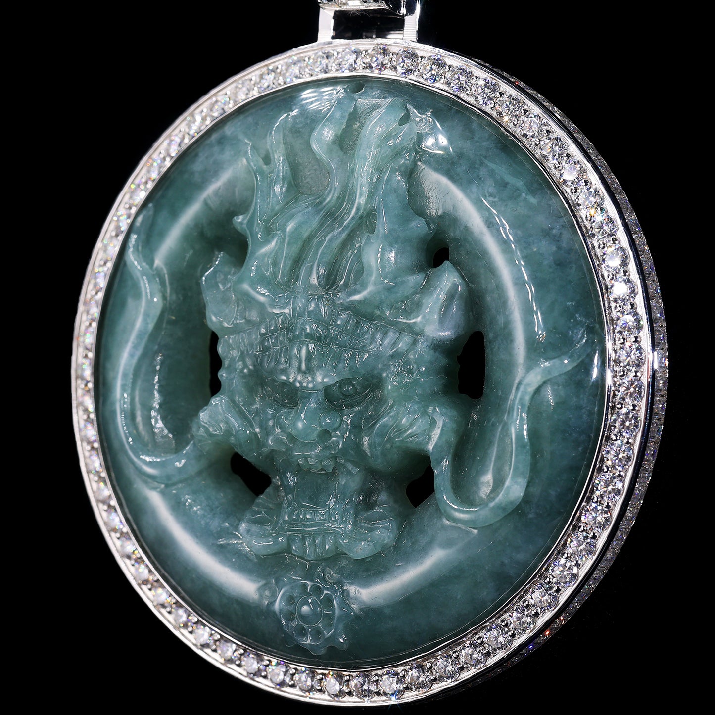 Round Ciecle Pendant Iced Out Dragon Jade Design