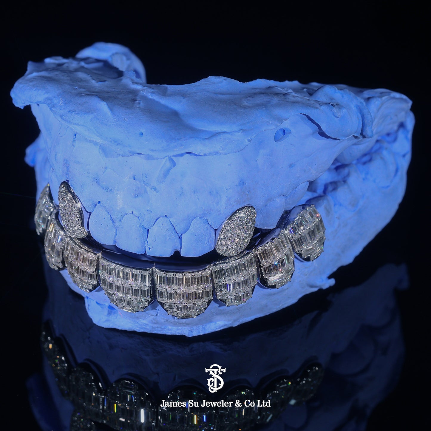 Custom Silver Men Grillz – Iced Out Baguette Diamond Teeth Jewelry