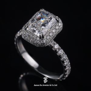Custom Engagement Ring